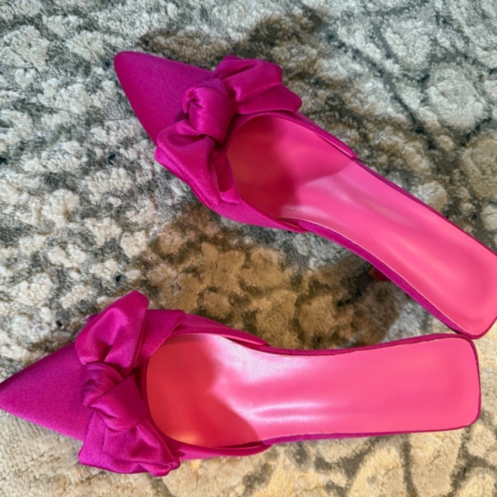 Pink Holiday Bow Mules  Size 41 (10)